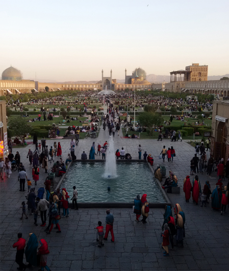 Naghsh-e Jahan Square, recoloured using the research palette